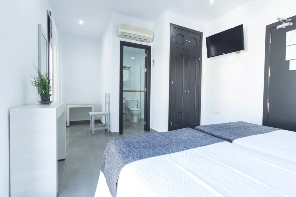 Hostal El Yunque Conil De La Frontera Oda fotoğraf